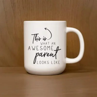 This is what an awesome parent looks like / 13oz Mug