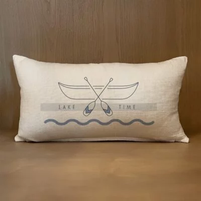 Lake Time / Lumbar Pillow Cover